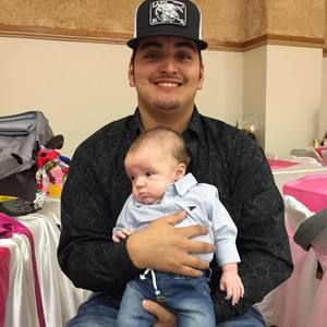 Meet your Posher, Dennis